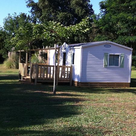 Camping Miami Plage Hotel Poggio Mezzana Bagian luar foto